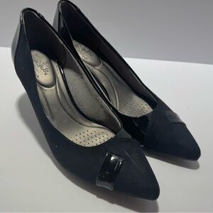 Life Stride Black Heels